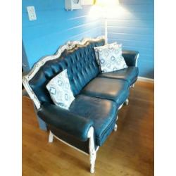 Kalfsleren Lodewijk XIV driezitsbank + 2 fauteuils