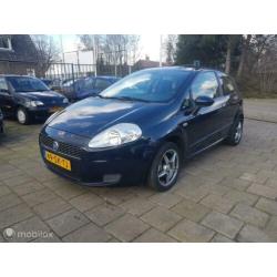 Fiat Punto 1.2 Classic Lusso/apk en beurtje bij aflevering