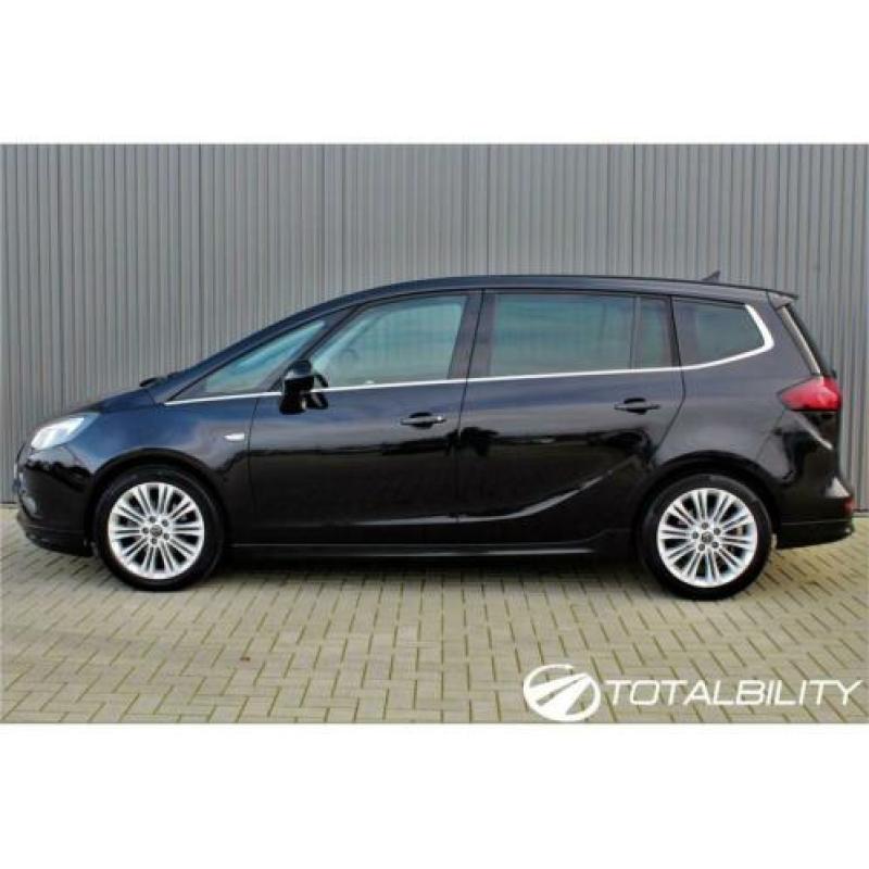 Opel Zafira Tourer 1.6 CDTI Business+ € 13.950,00