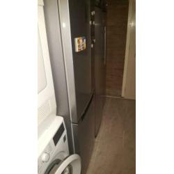 Complete inboedel inclusief bankstel koelkast tafel dro
