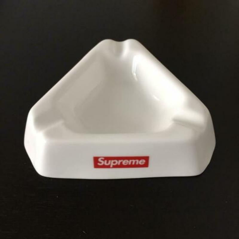 Witte Supreme Ceramic Ashtray FW15 asbak as bakje