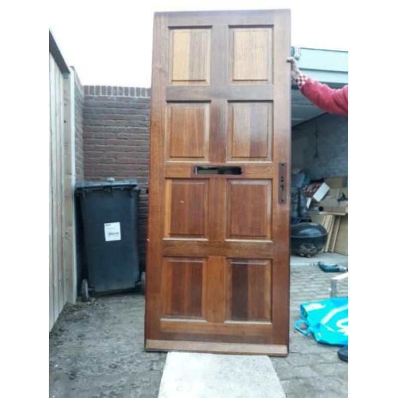 Massieve eikenhout voordeur