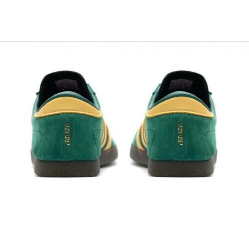 Adidas Originals Liverpool Anniversary Series Size EU 44 2/3