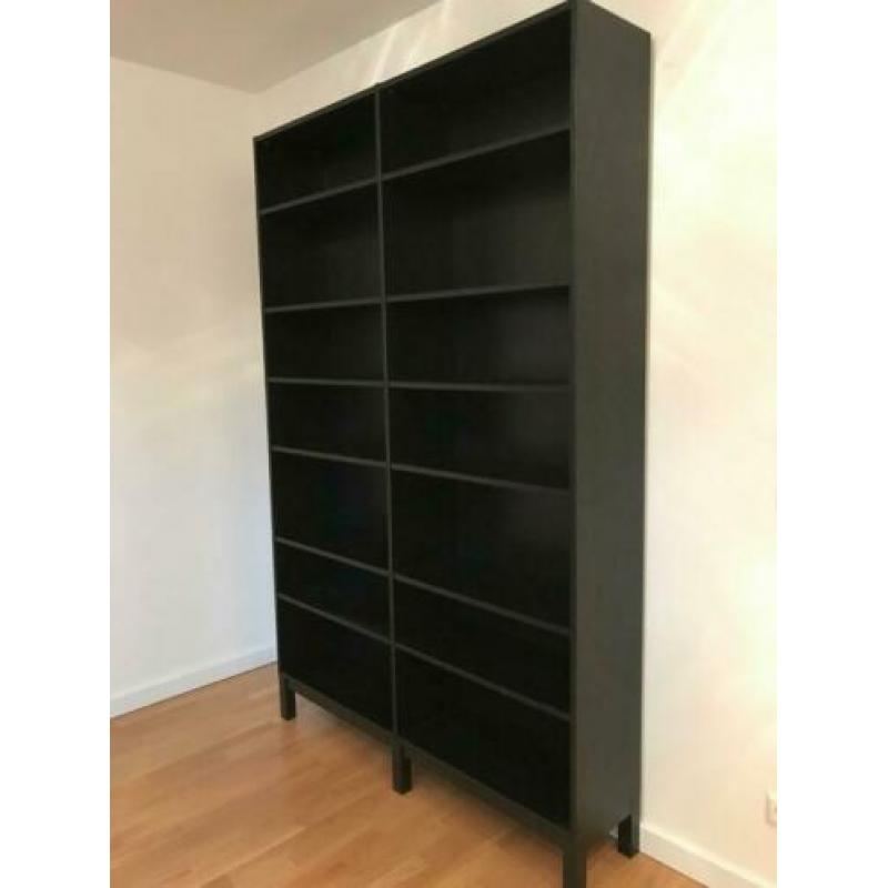 Zeer stevige IKEA boekenkast Stockholm zwart (142x220 cm)