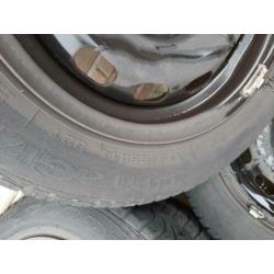 Winterbanden 175/65 R16