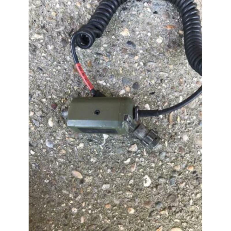 Verbindings kabel (militair voertuig)