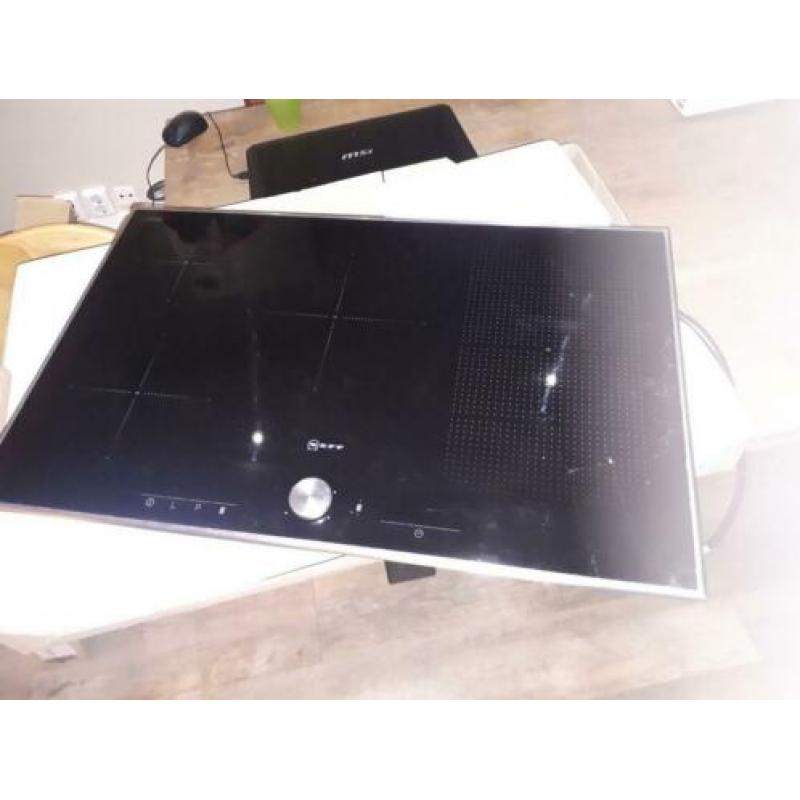 Neff T53T86N0 met schade