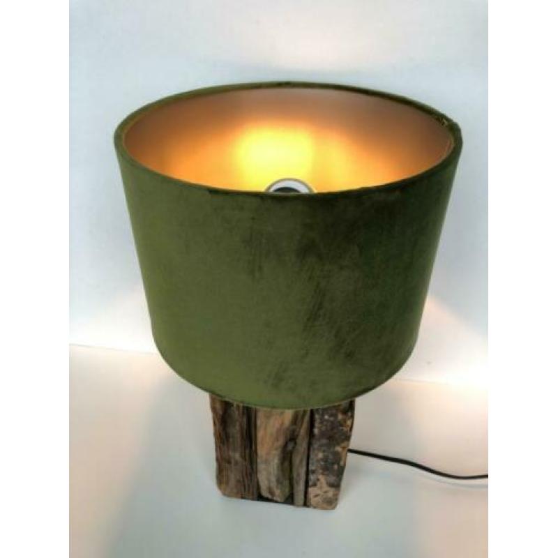 Tafellamp van massief hout
