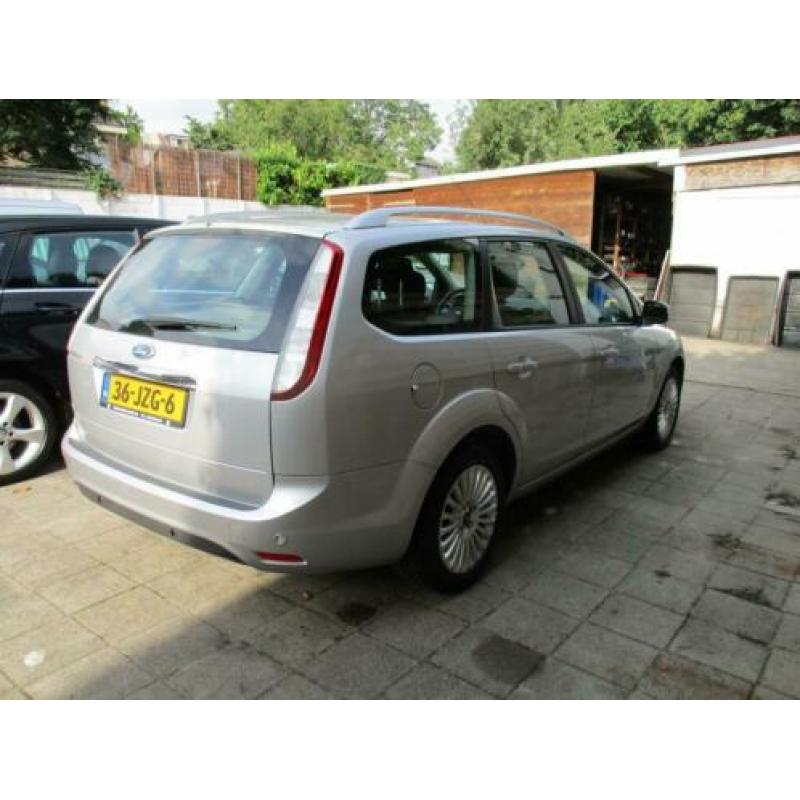 Ford Focus Wagon 1.8 Limited met ECC/Navi (bj 2009)