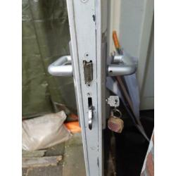 Buitendeur 2110 x 921 mm