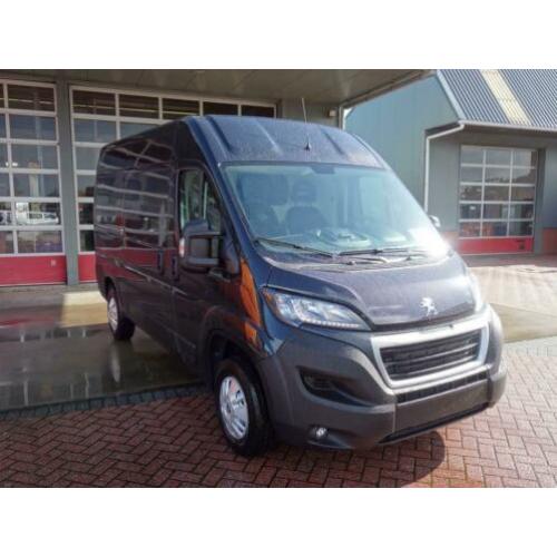 Peugeot Boxer 330 2.0 BlueHDI 130pk L2H2 Navi/Camera/Led/Cru