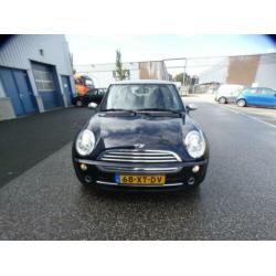 Mini Mini 1.6 Cooper Chili / Pano / Navi / Stoelverwarm / Pd