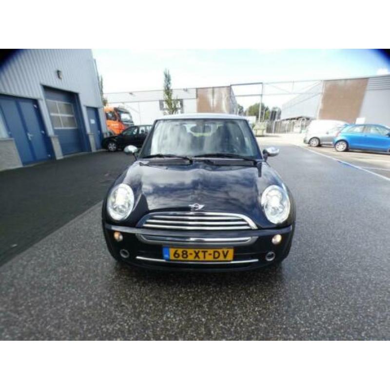 Mini Mini 1.6 Cooper Chili / Pano / Navi / Stoelverwarm / Pd