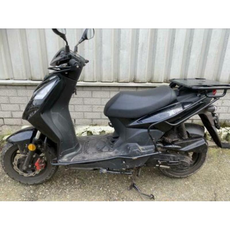 Sym X Pro 4T 2019 voor onderdelen