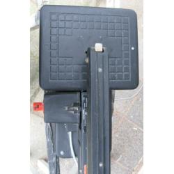 Figuurzaagmachine. Dremel moto-shop Model 57607-5