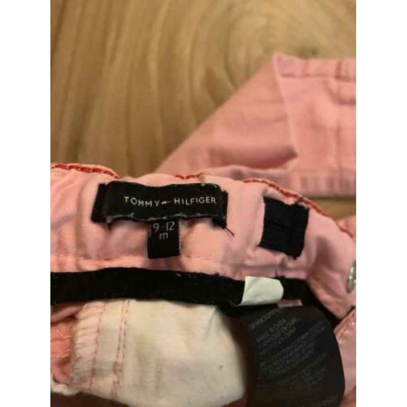Tommy hilfiger broek 9-12 maanden