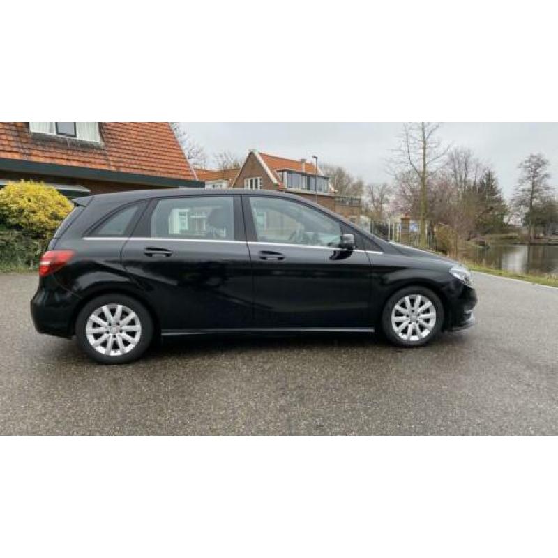 Mercedes B-Klasse 1.5 CDI B180 5DRS BE Dct7 2016 Zwart