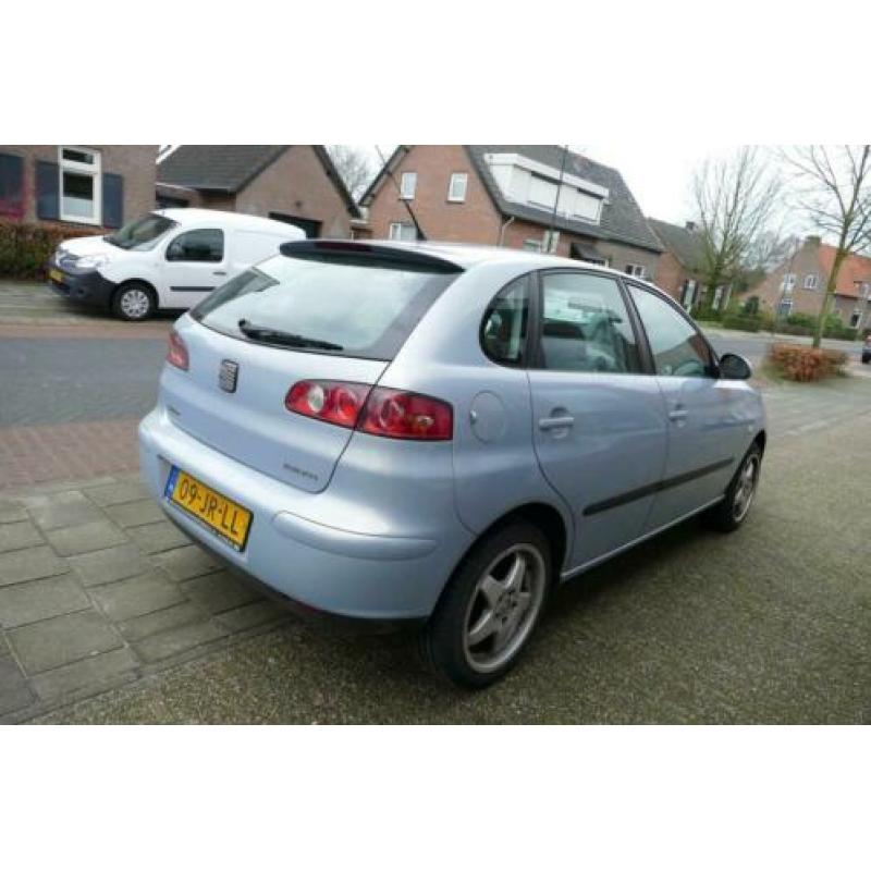 SEAT Ibiza 1.4-16V Signo airco