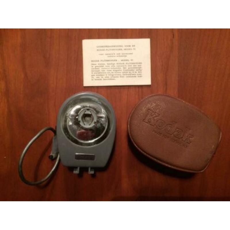 Kodak flitslamp / flitshouder / flitser model VI (in etui)