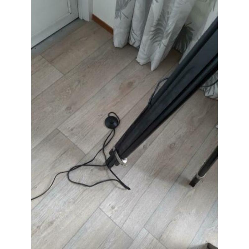 vloerlamp driepoot met kap