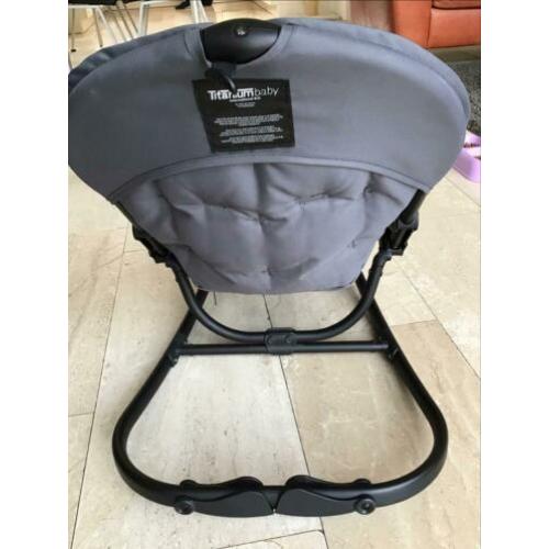 Super stoeltje voor de baby (antracietgrijs)
