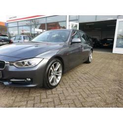 BMW 3-serie Touring 320d Executive