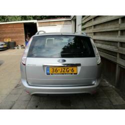 Ford Focus Wagon 1.8 Limited met ECC/Navi (bj 2009)
