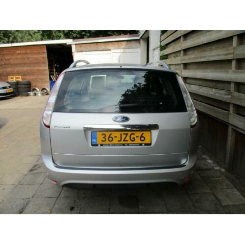 Ford Focus Wagon 1.8 Limited met ECC/Navi (bj 2009)