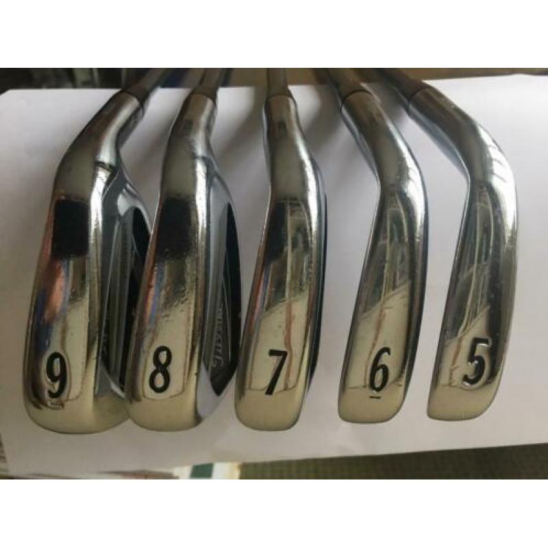 Titleist AP2 716 ijzers