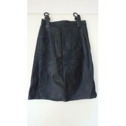 Zwart vintage leer / leren koker rok maat 34 / 36