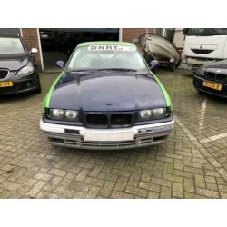 Race auto BMW E36 coupe
