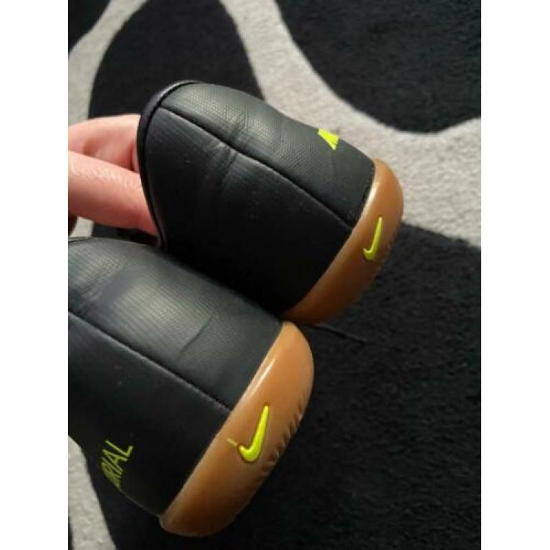 Nike zaalvoetbal schoenen 36 mercurial