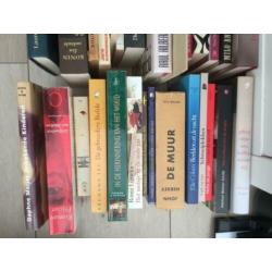 159 boeken Jodendom literatuur Holocaust WO II 25 euro samen