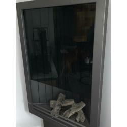 Zeer exclusieve open haard met zware ethanol brander.