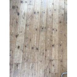 Grenen vloer 19m2