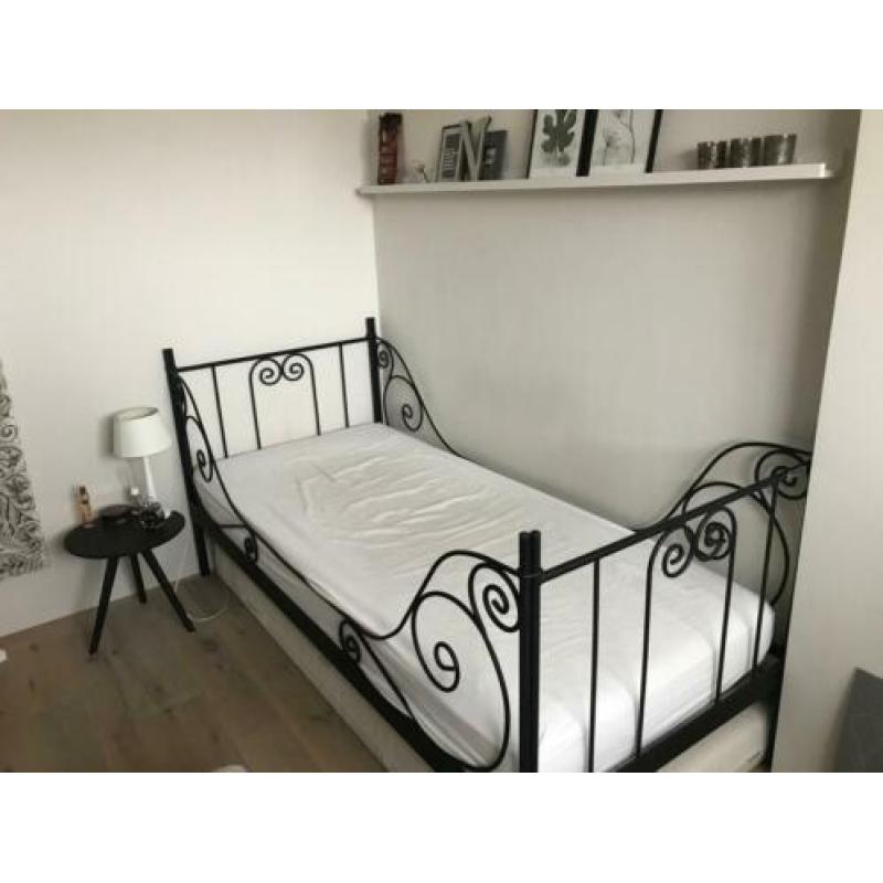 Gietijzeren bed LINEA FERREA