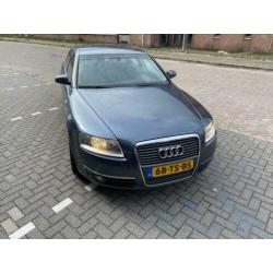 2 stuks AUDI A6 2.4 V6 130KW Multitronic + A6 Avant 2007