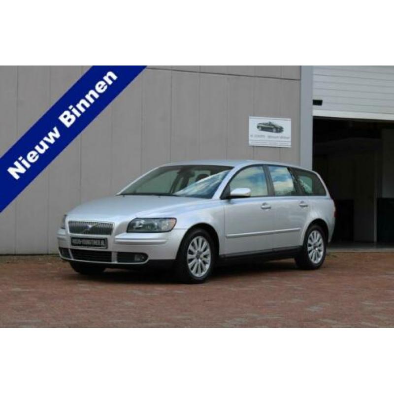 Volvo V50 2.4i Momentum AUTOMAAT YOUNGTIMER BTW AUTO