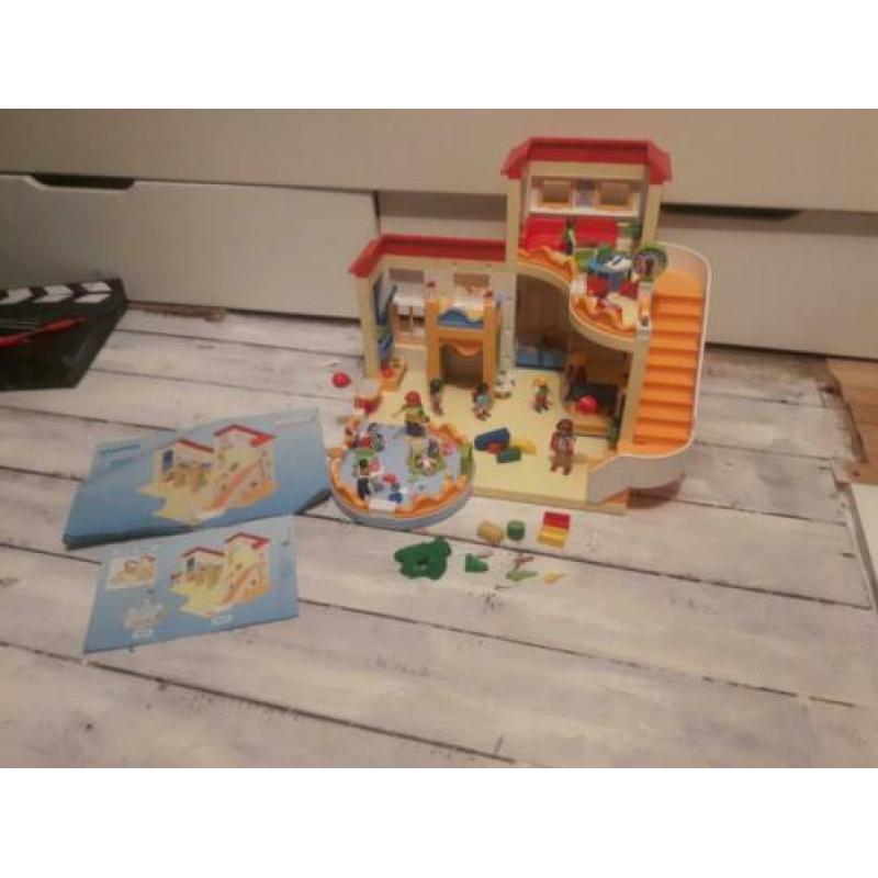 playmobil Kinderdagverblijf 5567+5570! leuke set!!
