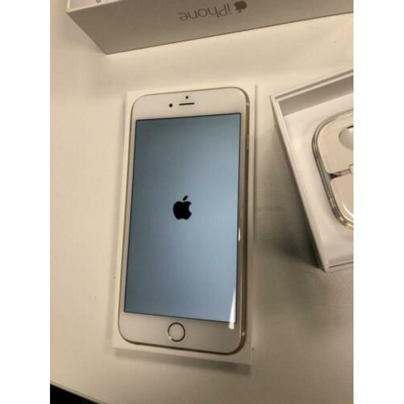 iPhone 6 Plus 64gb rosé goud met doos, oplader en oortjes