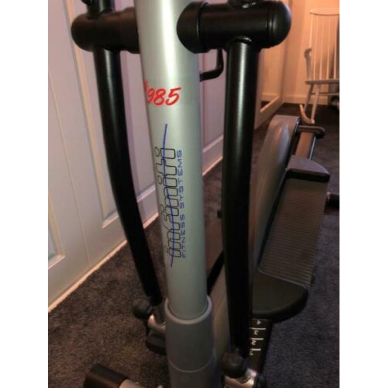 Crosstrainer Infinity x985 - gebruikt