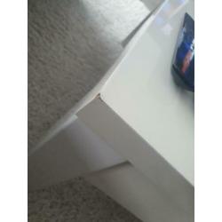 Salon tafel wit glans