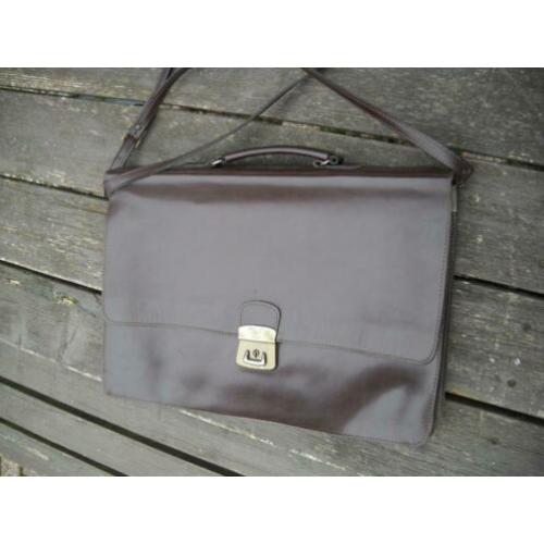 Leer leren schoudertas 41 x 28 cm donkerbruin