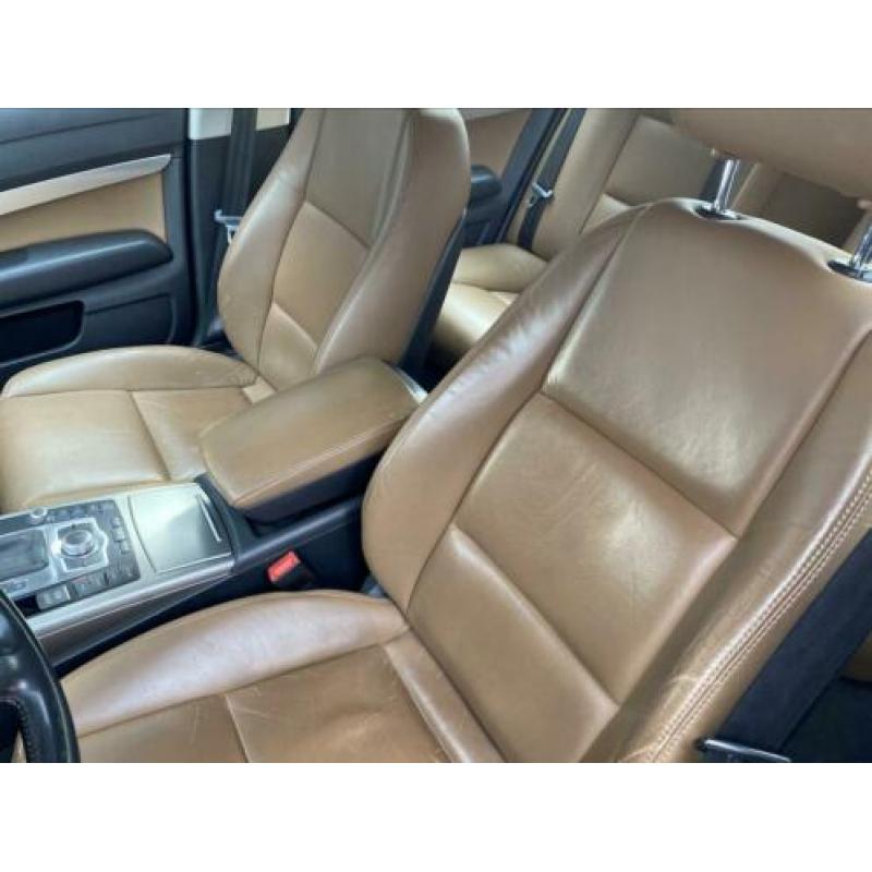 2 stuks AUDI A6 2.4 V6 130KW Multitronic + A6 Avant 2007