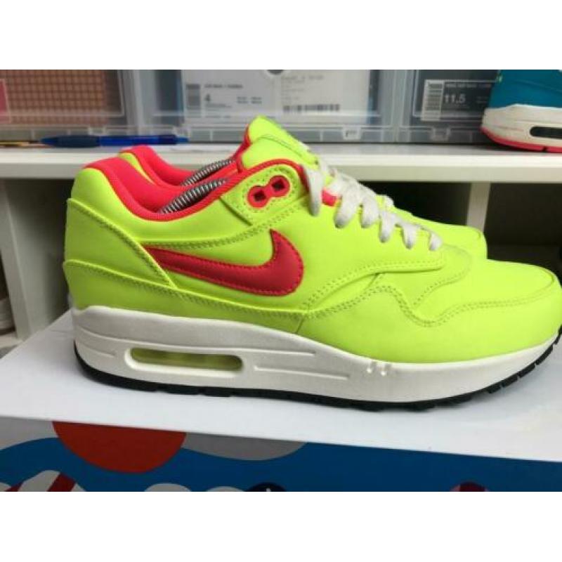 Nike air max 1 magista volt maat 38.5 nieuw.
