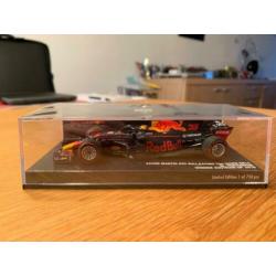 Diverse Minichamps modellen 1:43 Red Bull - Benetton