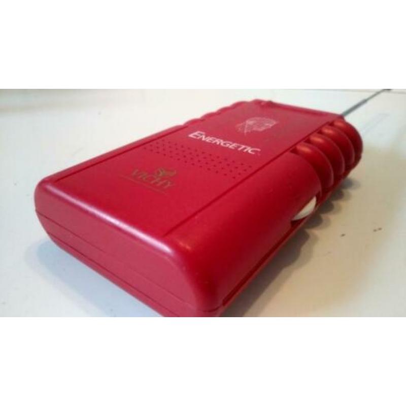 Retro rode Vichy Energetic radio