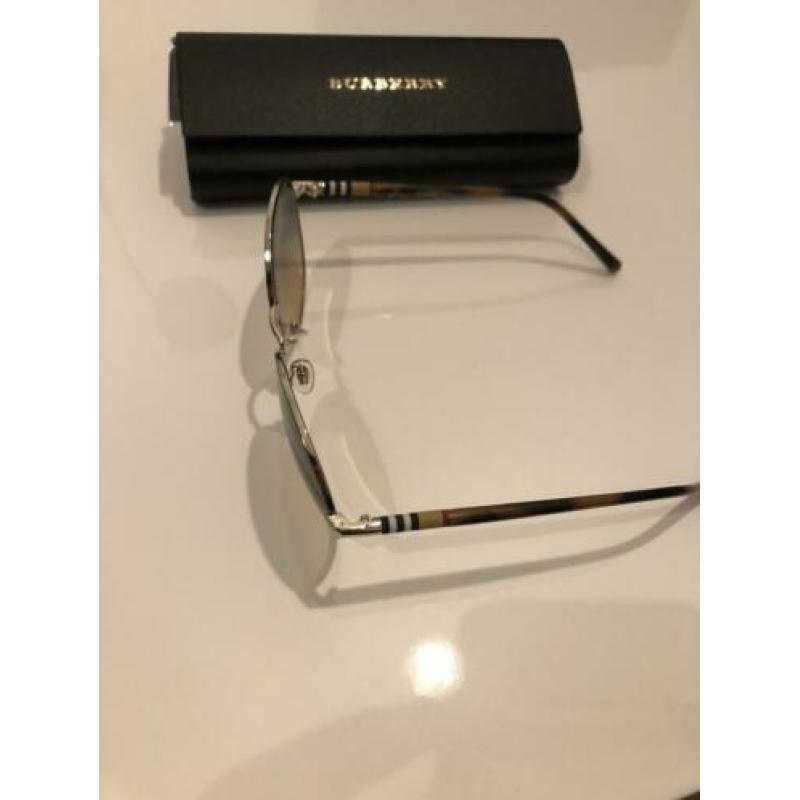 Originele burberry zonnebril