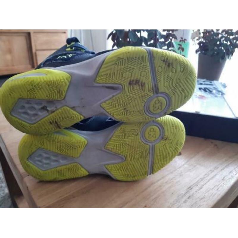 Kipstra basketbalschoenen, als nieuw maat 33