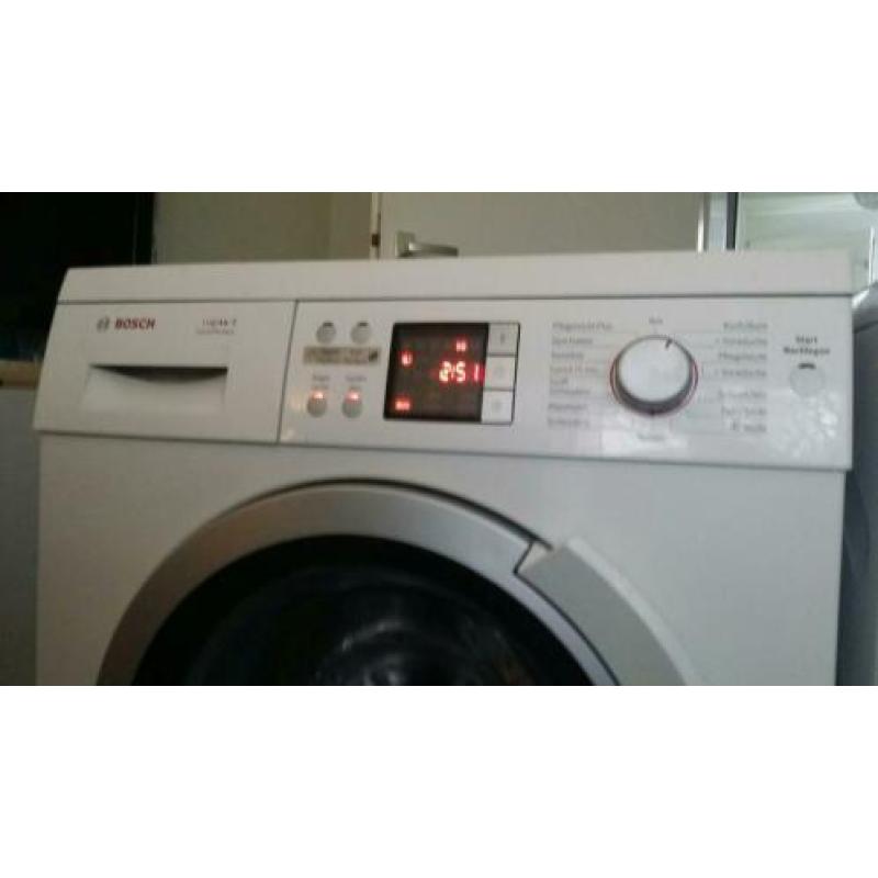 Luxe Bosch wasmachine 8kg A+++Koolborstelloze motor.